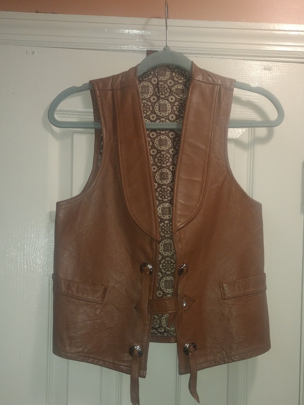 Vintage Tan Leather Sleeveless Vest for Women - Polished Open Front